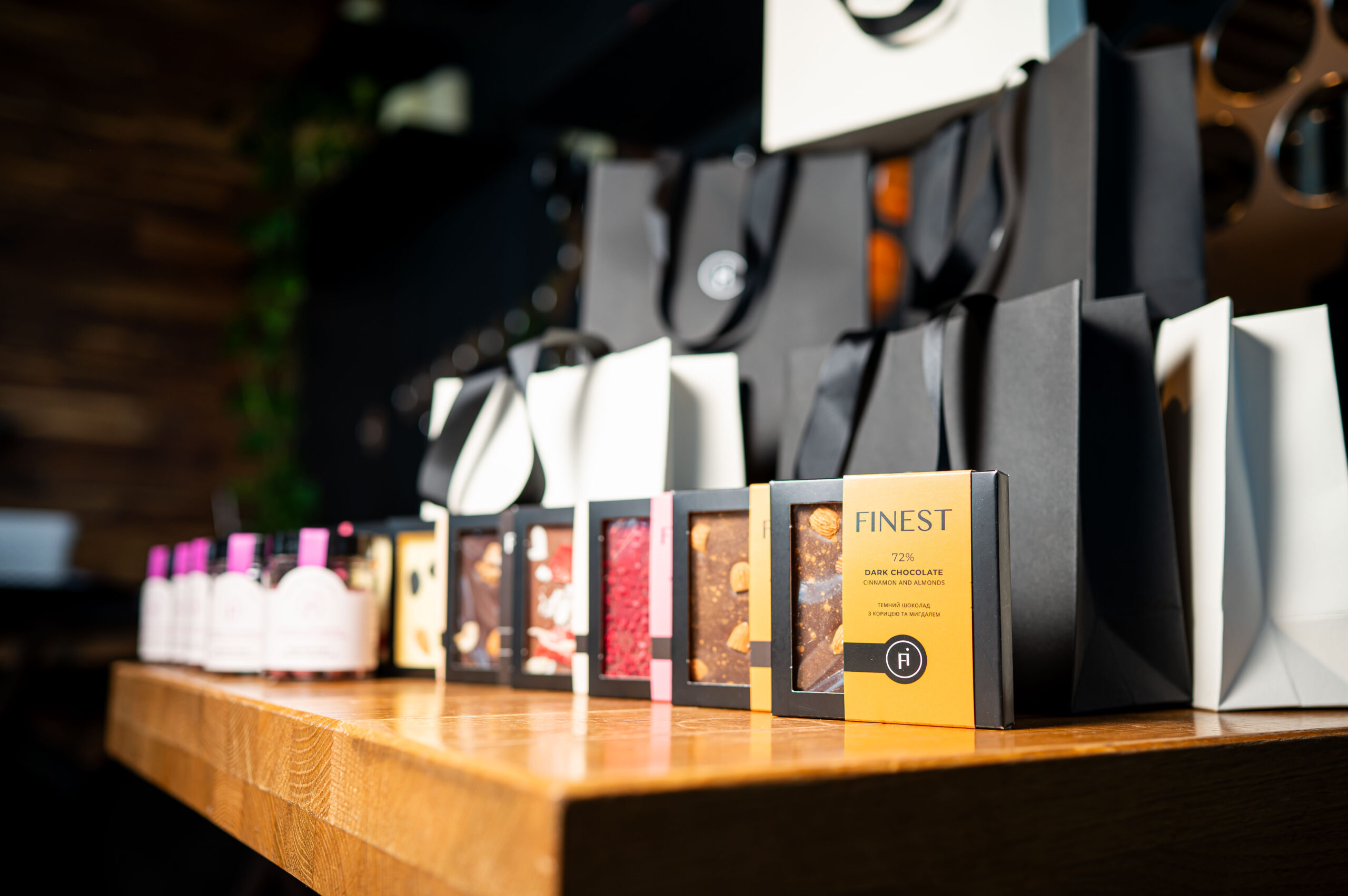 19 листопада в Києві відбувся бізнес-бранч «БІЗНЕС. ІНВЕСТИЦІЇ. ЛІДЕРСТВО. МАЙБУТНЄ УКРАЇНИ» — подія, що зібрала підприємців, інвесторів, топменеджерів та експертів, аби поговорити про економіку України 2030 року та роль відповідального бізнесу в її формуванні.