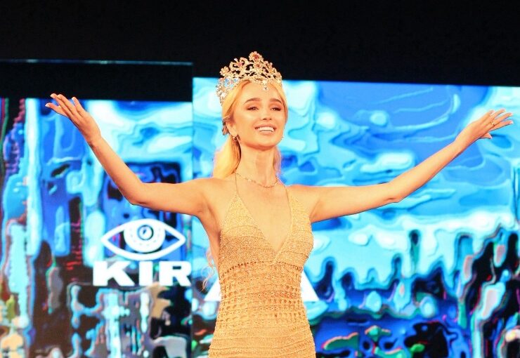 Mrs. Globe Petite 2025 Валерія Крепель народилася в Україні, але змогла підкорити подіуми США та Китаю.