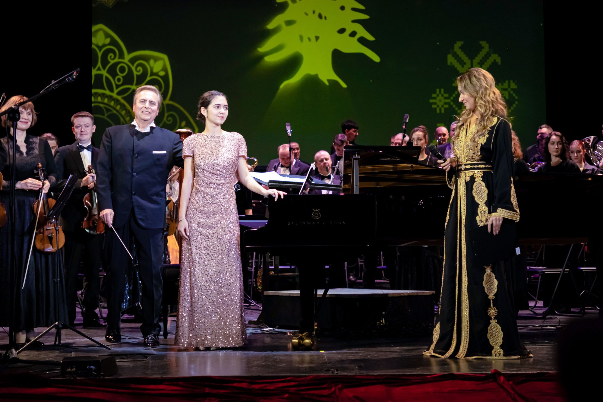 24 листопада в Київському національному академічному театрі Оперети відбулося святкування 82-ї річниці Незалежності Великого Лівану - подія, що зібрала представників дипломатичних місій, культурної спільноти, бізнесу та друзів Лівану й України. 