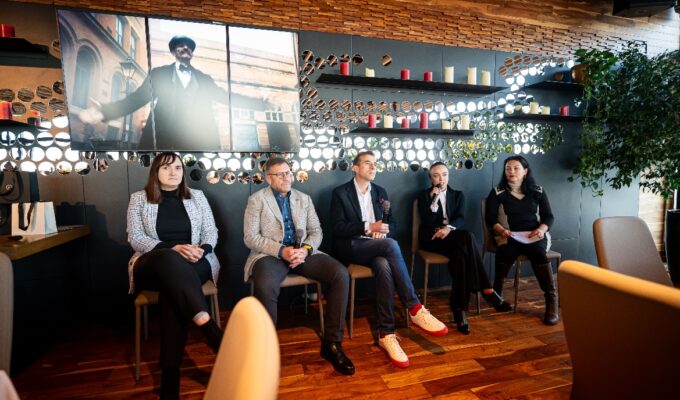 19 листопада в Києві відбувся бізнес-бранч «БІЗНЕС. ІНВЕСТИЦІЇ. ЛІДЕРСТВО. МАЙБУТНЄ УКРАЇНИ» — подія, що зібрала підприємців, інвесторів, топменеджерів та експертів, аби поговорити про економіку України 2030 року та роль відповідального бізнесу в її формуванні.